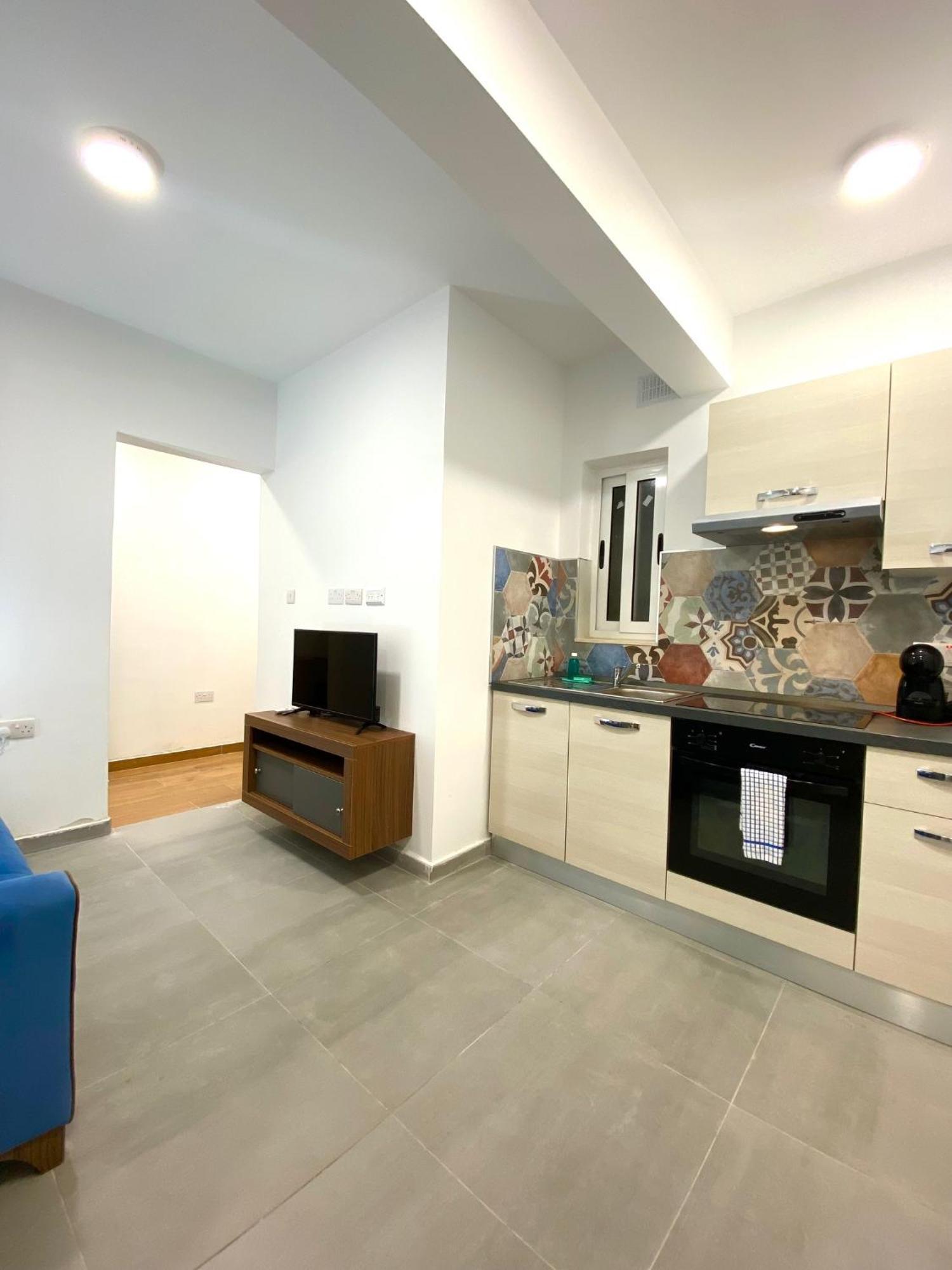 Gzira Marina Suites & Apartments - Self Catering - By Tritoni Hotels מראה חיצוני תמונה